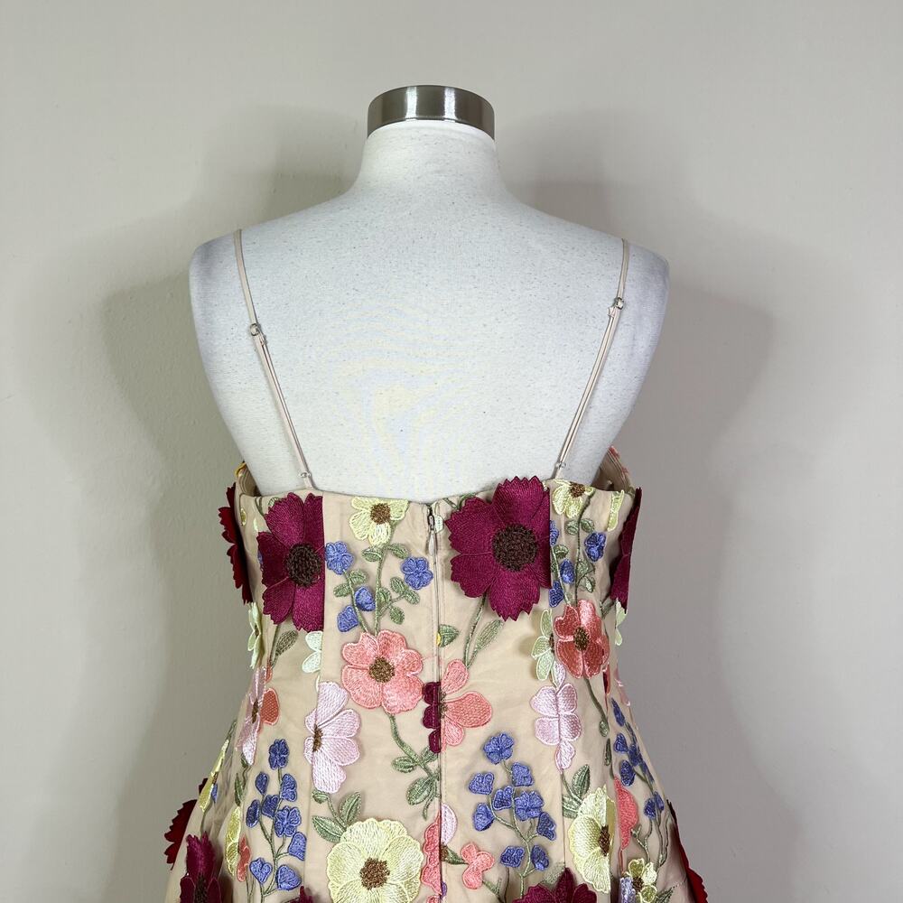 NEW Antonio Melani | Floral Applique Sheer Nude Overlay Cocktail Mini Dress 8 - Picture 8 of 11
